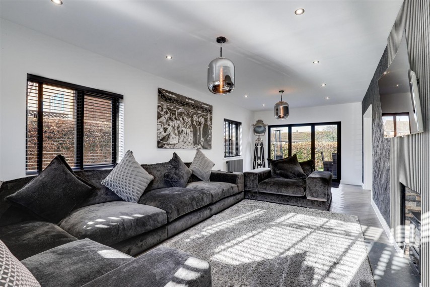 Images for Middlebeck Avenue, Arnold, Nottinghamshire, NG5 8AN