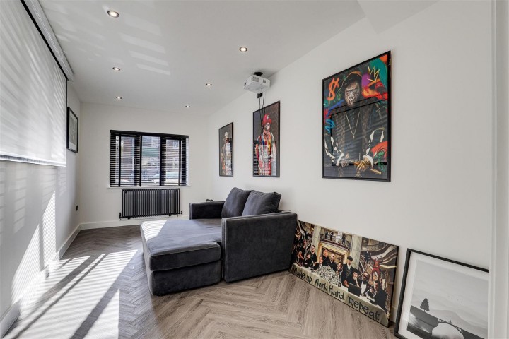 Images for Middlebeck Avenue, Arnold, Nottinghamshire, NG5 8AN