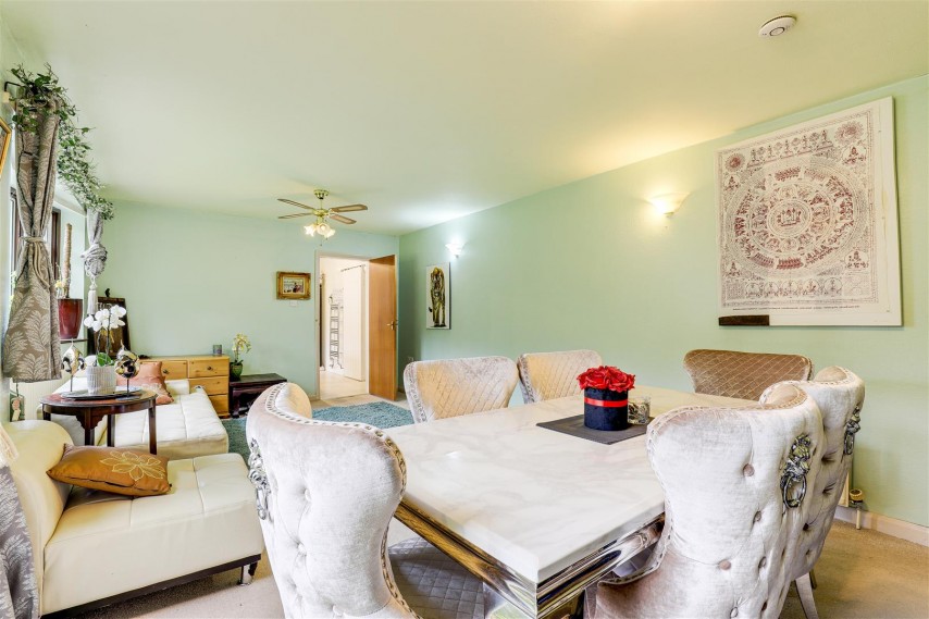 Images for Cavendish Road, Carlton, Nottinghamshire, NG4 3RY