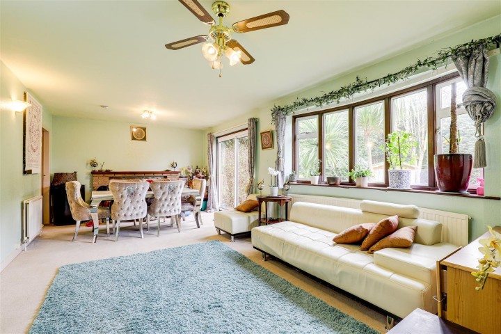 Images for Cavendish Road, Carlton, Nottinghamshire, NG4 3RY