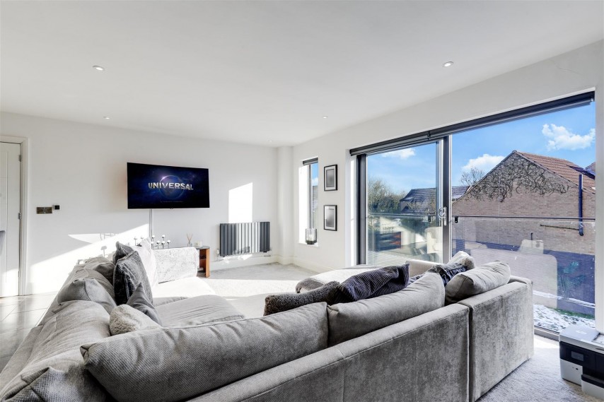 Images for Holly Avenue, Wilford, Nottinghamshire, NG11 7AF