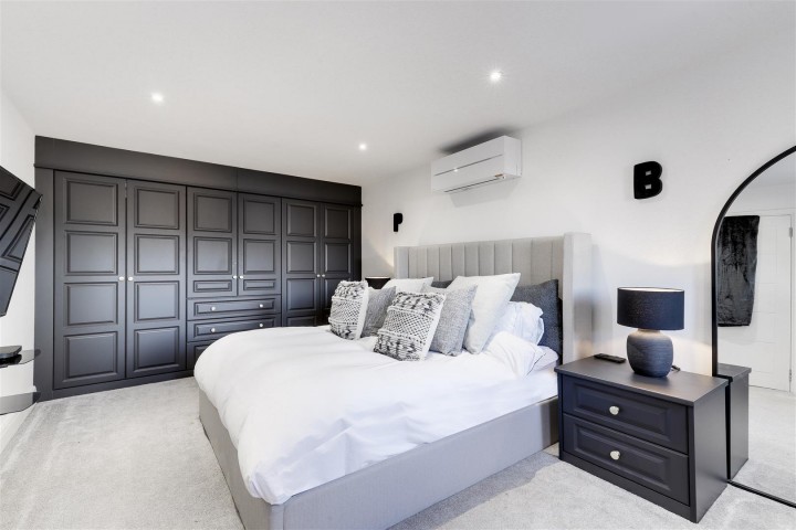 Images for Holly Avenue, Wilford, Nottinghamshire, NG11 7AF