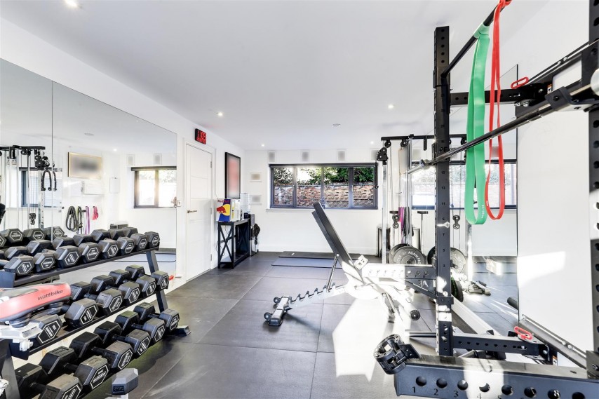 Images for Holly Avenue, Wilford, Nottinghamshire, NG11 7AF