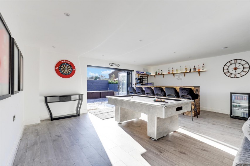 Images for Holly Avenue, Wilford, Nottinghamshire, NG11 7AF