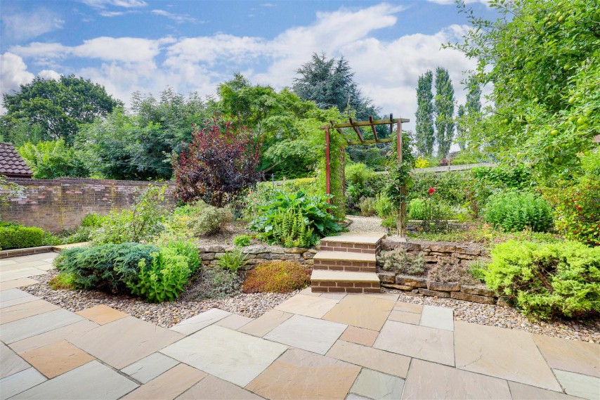 Images for Hallfields, Edwalton, Nottinghamshire, NG12 4AA