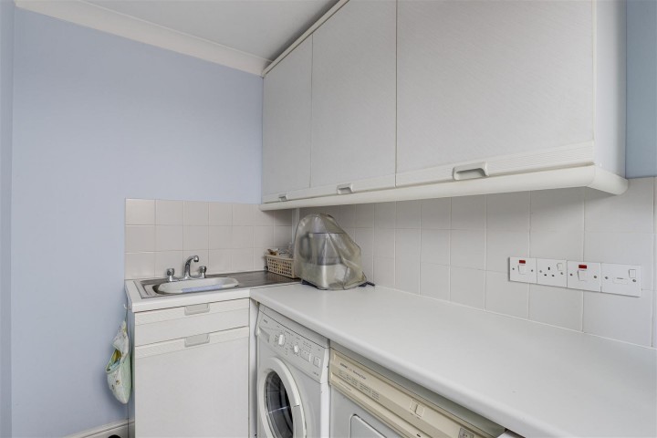 Images for Hallfields, Edwalton, Nottinghamshire, NG12 4AA