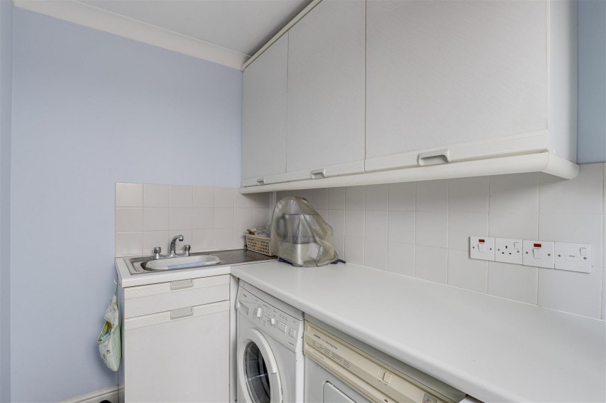 Images for Hallfields, Edwalton, Nottinghamshire, NG12 4AA