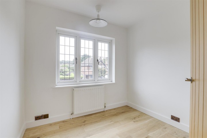 Images for The White House, Littlegreen Road, Woodthorpe, Nottinghamshire, NG5 4LE