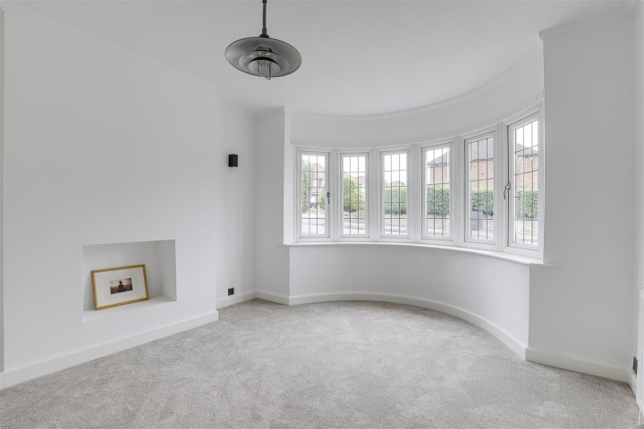 Images for The White House, Littlegreen Road, Woodthorpe, Nottinghamshire, NG5 4LE