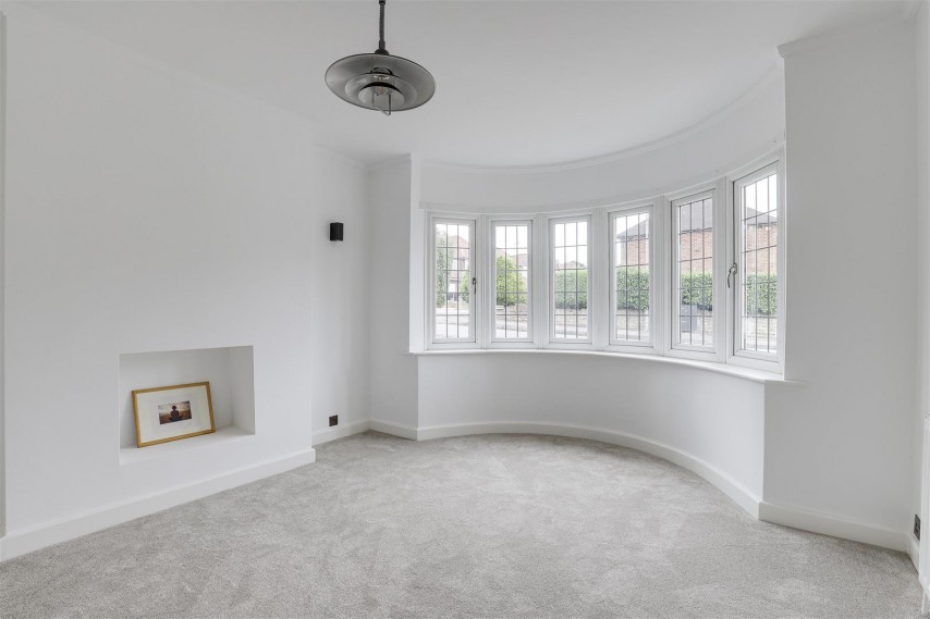 Images for The White House, Littlegreen Road, Woodthorpe, Nottinghamshire, NG5 4LE