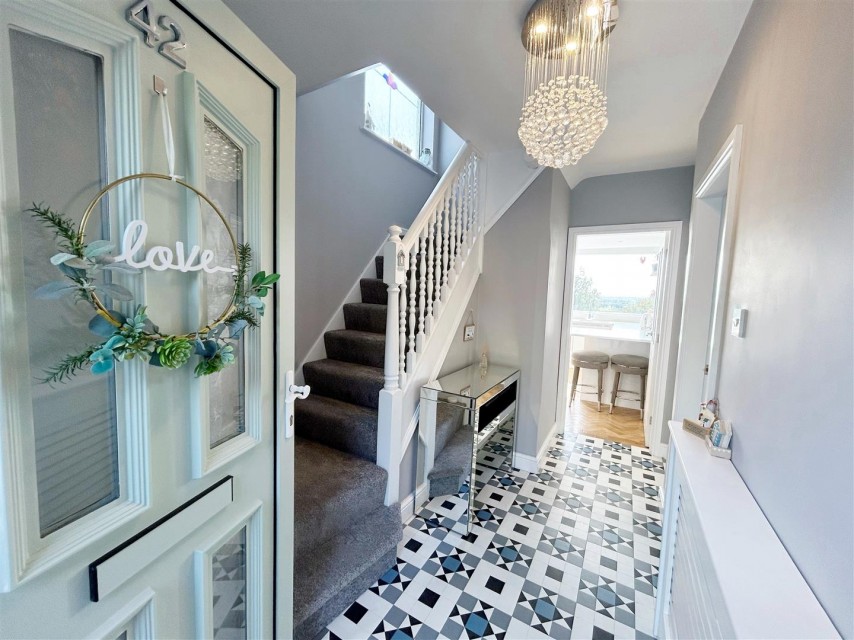 Images for Onchan Drive, Carlton, Nottinghamshire, NG4 1DB