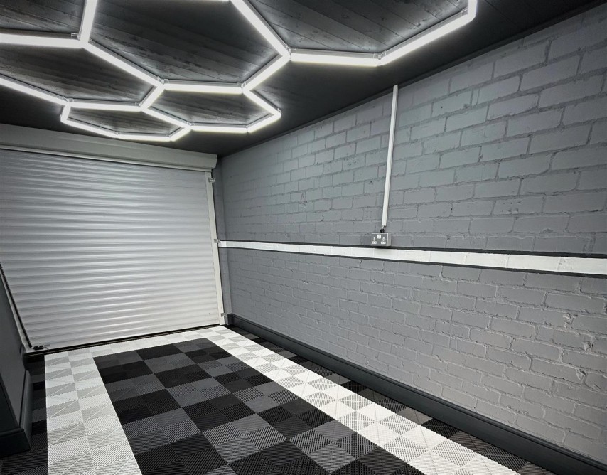 Images for Onchan Drive, Carlton, Nottinghamshire, NG4 1DB