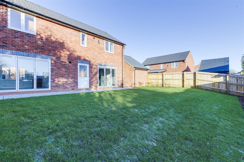 Images for Meadowcroft Gardens, Hucknall, Nottingham