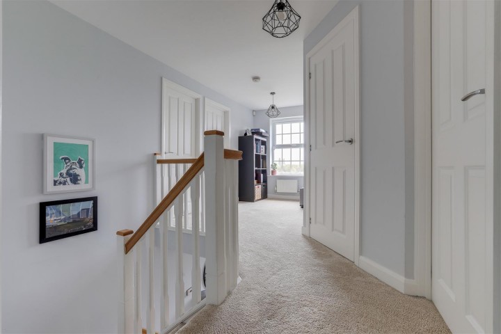 Images for Pompeia Close, Hucknall, Nottinghamshire, NG15 8JF