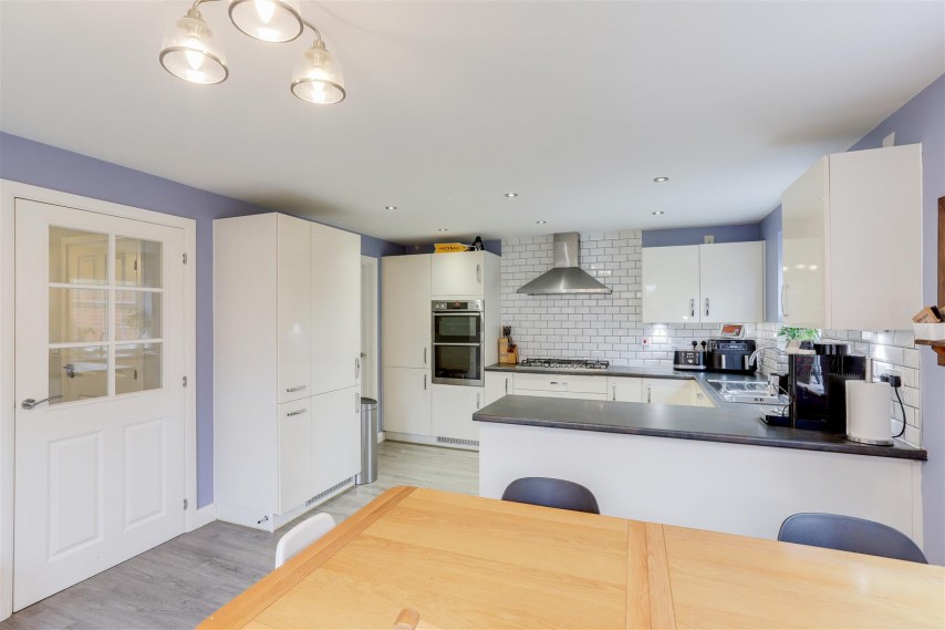 Images for Pompeia Close, Hucknall, Nottinghamshire, NG15 8JF