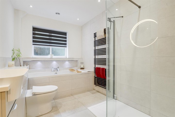 Images for Yew Close, Off Private Road, Mapperley Park, Nottinghamshire, NG5 4EL