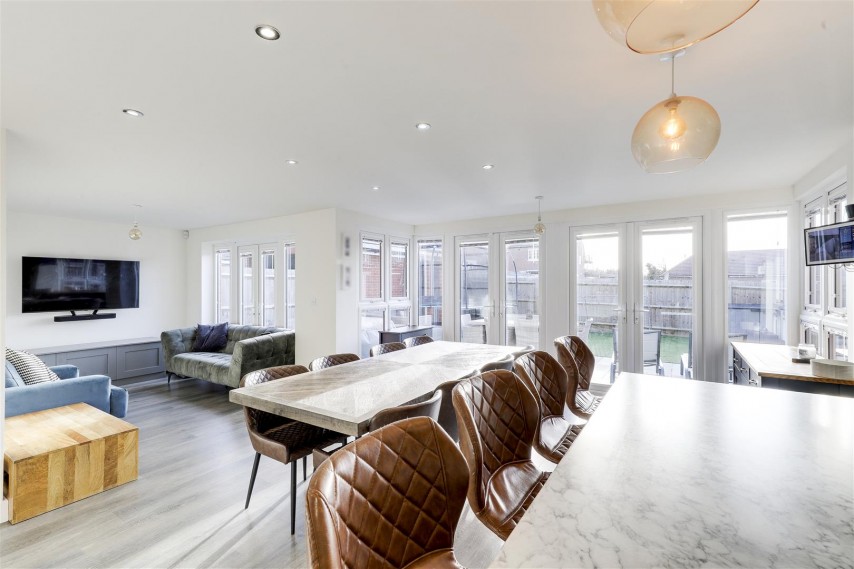 Images for Beedham Way, Mapperley Plains, Nottinghamshire, NG3 5TB