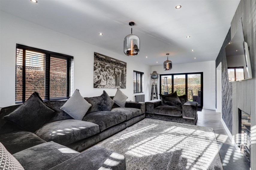 Images for Middlebeck Avenue, Arnold, NG5