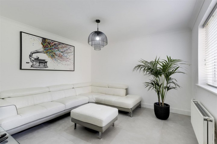 Images for Thales Drive, Arnold, NG5