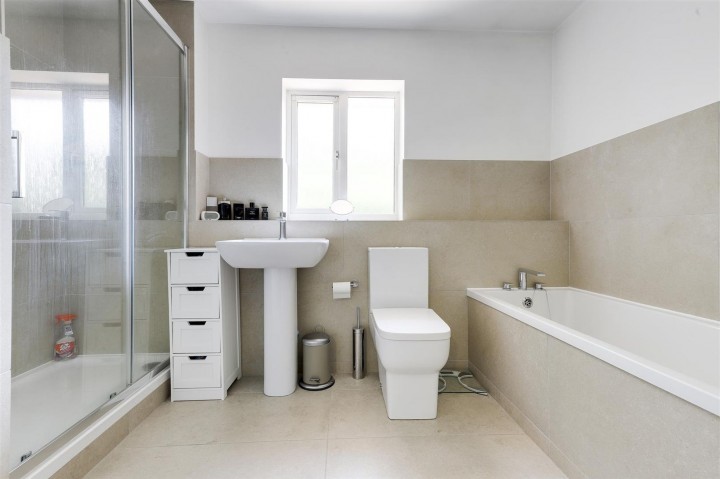 Images for Thales Drive, Arnold, NG5