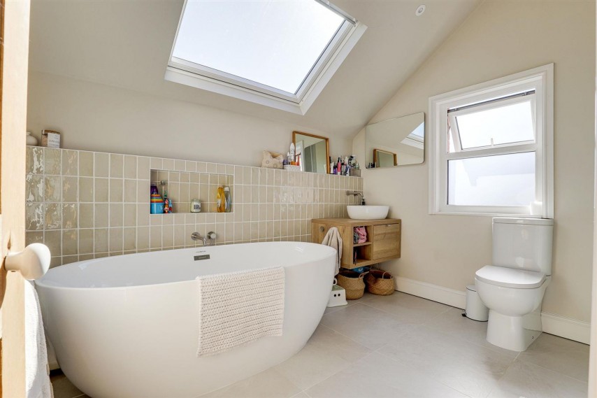 Images for Main Road, Wilford, NG11