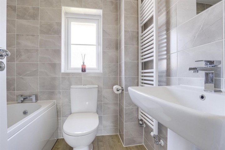 Images for Wheatstone Gardens, Beeston, NG9