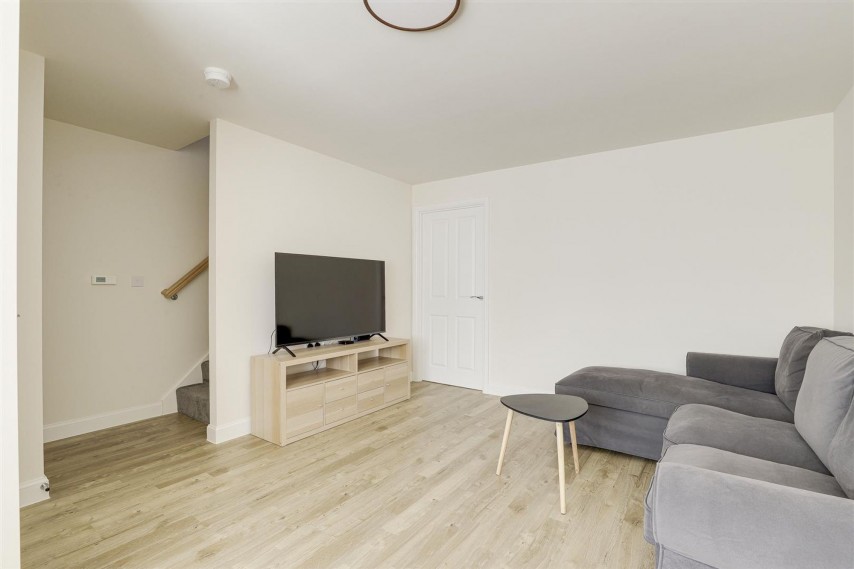 Images for Wheatstone Gardens, Beeston, NG9