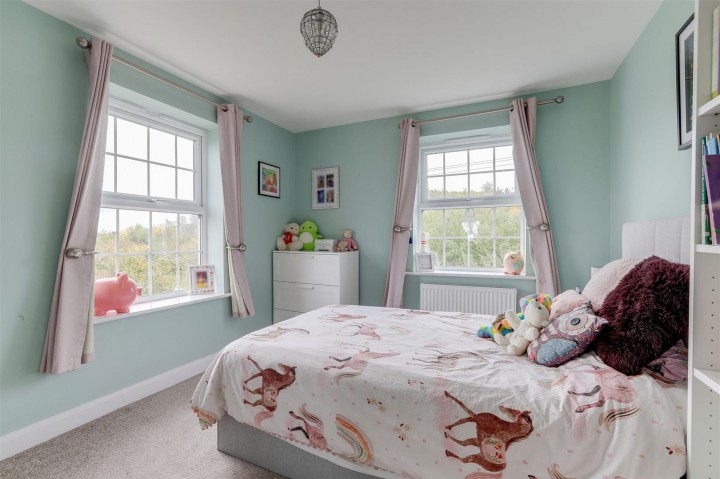 Images for Pompeia Close, Hucknall, NG15