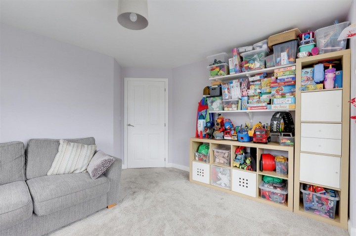 Images for Pompeia Close, Hucknall, NG15