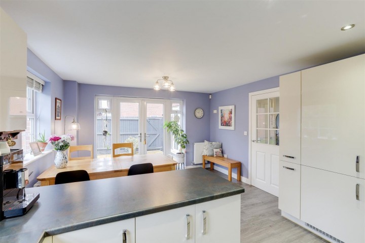 Images for Pompeia Close, Hucknall, NG15