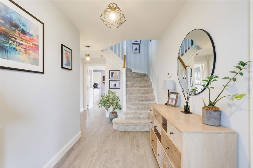 Images for Pompeia Close, Hucknall, NG15