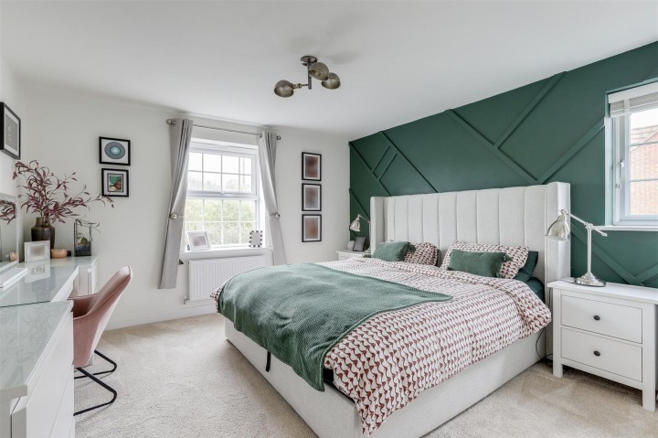 Images for Pompeia Close, Hucknall, NG15