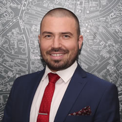 Christopher Banting, Associate Director