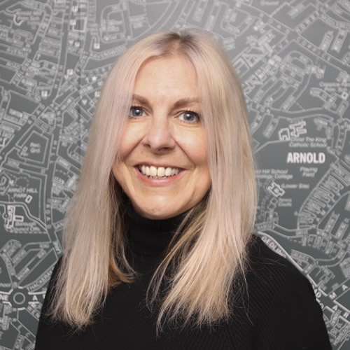 Karen Eccles, Senior Sales Progressor